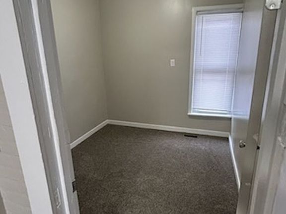 4th image of 519 E Colorado Ave