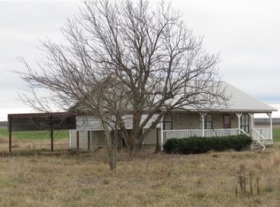 574 Hcr 2348, Abbott, TX 76621