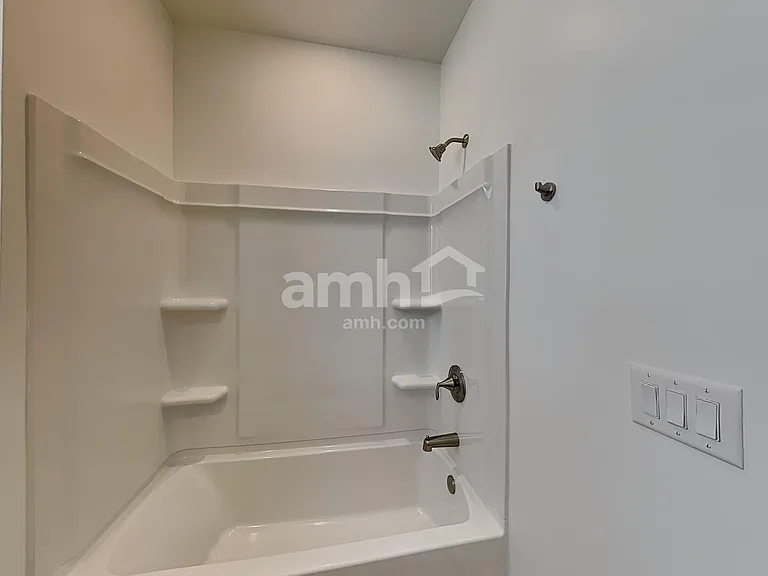 125 Hickory Pointe Rd — Photo 16