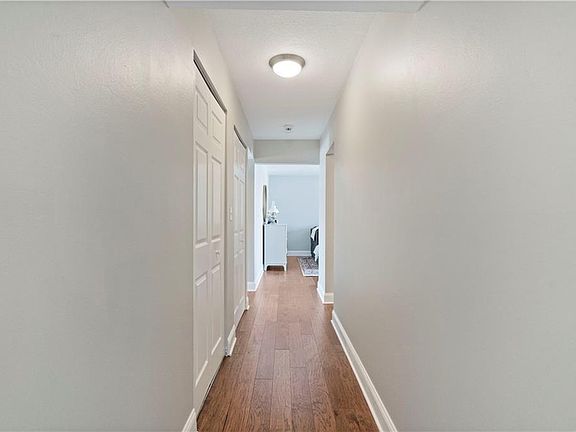 4th image of 10240 W 96th Ter APT F