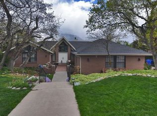 1592 N Stayner Dr, Farmington, UT 84025