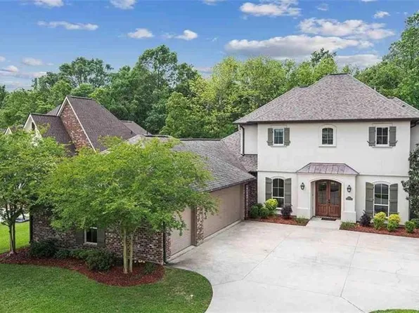 12387 Oak Fields Dr, Geismar, LA 70734
