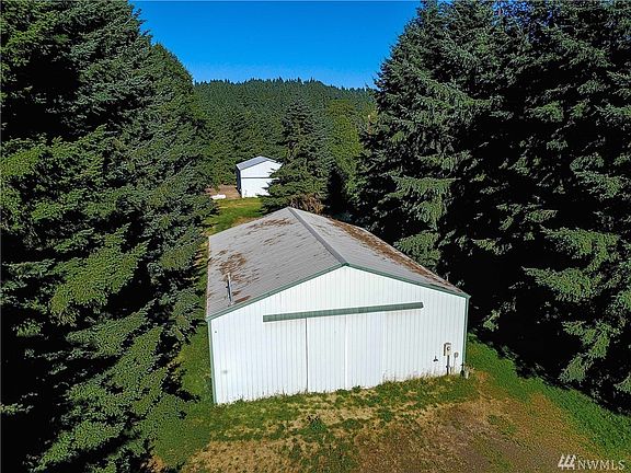 5th image of 6913 NE Silver Springs Ln