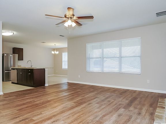 5th image of 102 Serenola Ct