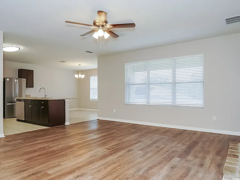 102 Serenola Ct — Photo 5