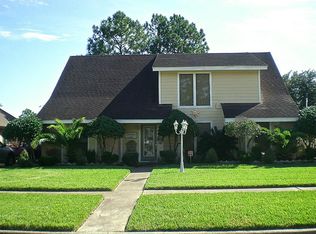 10010 Sageglow Dr, Houston, TX 77089