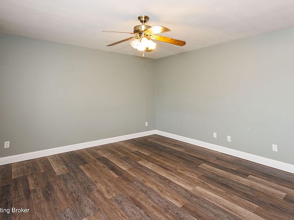 5th image of 11507 Flowervale Ln