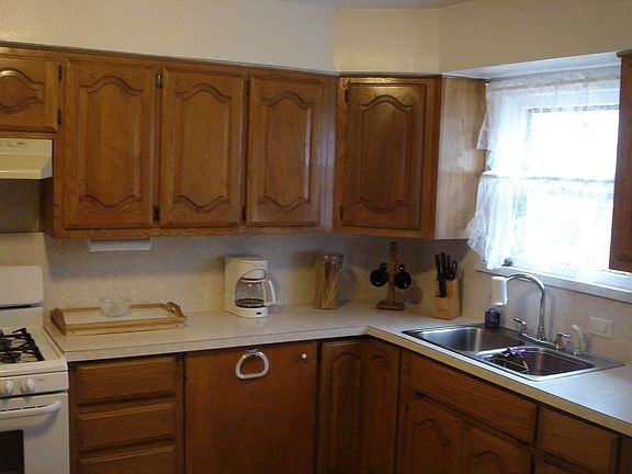 2nd image of 318 High School Ln
