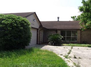 11743 Loveland Pass Dr, Houston, TX 77067