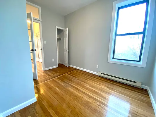 Rented by Lang Realty LLC | media 19