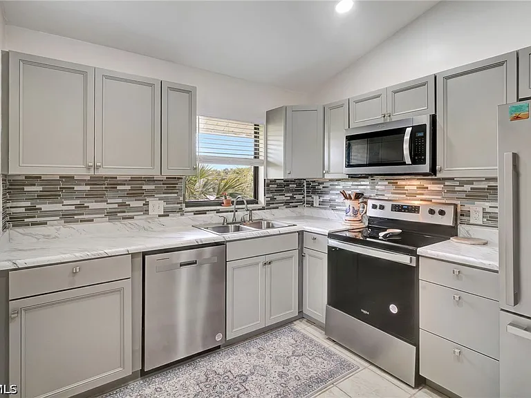 13288 White Marsh Ln #3439 — Photo 11