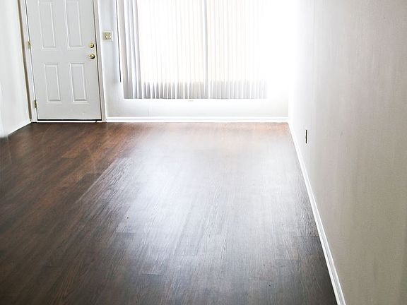 5th image of 804 Randler Ave