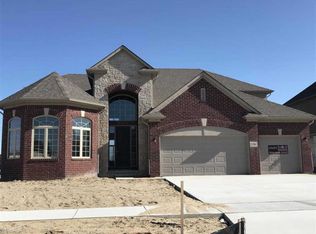 21981 Rio Grande Dr, Macomb, MI 48044