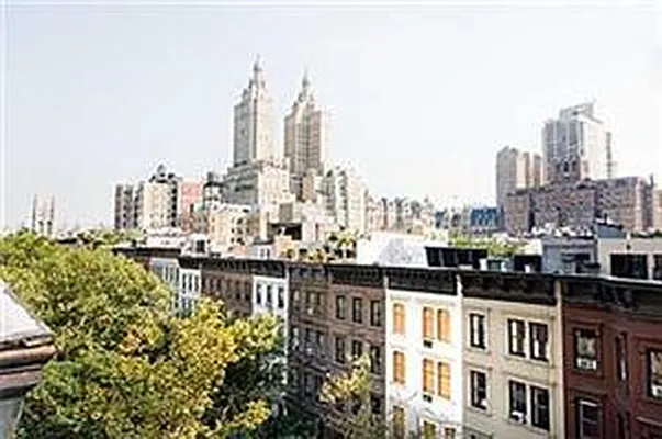 Rented by R New York | media 20
