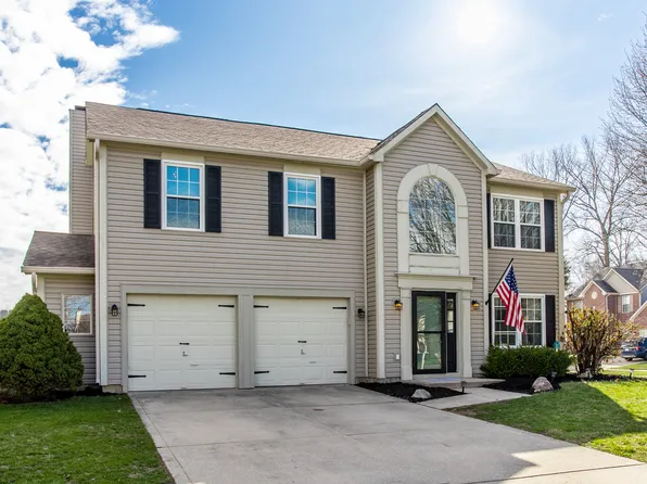 10899 Woodward Dr, Fishers, IN 46037