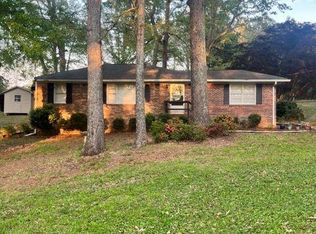 2186 Oak Grove Rd, Carrollton, GA 30117