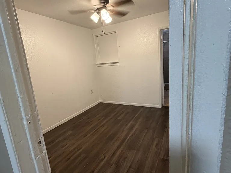 15214 San Bernardino Ave #3 — Photo 4