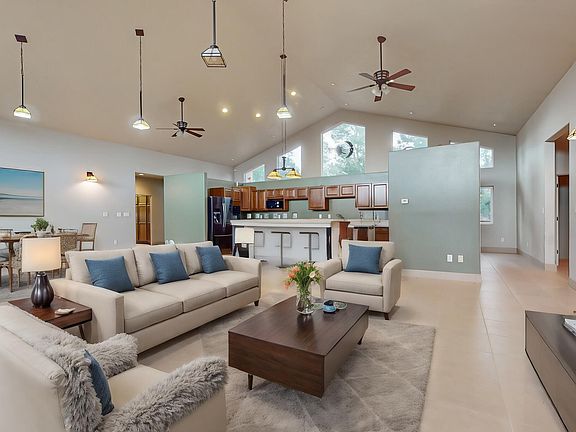 4th image of 15 Pinon Alto Ln