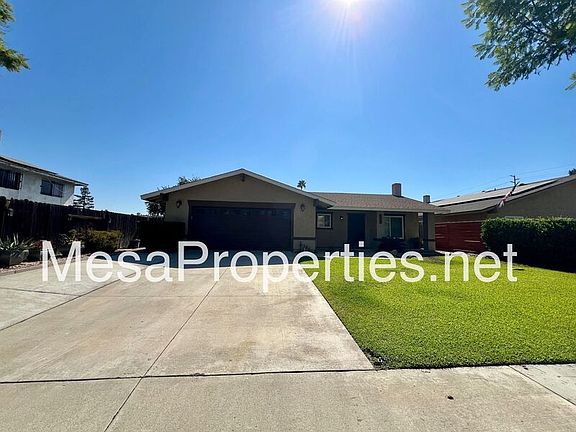 3rd image of 1920 E Hawthorne Ct