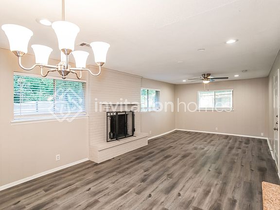3rd image of 724 Morse St