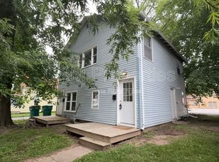 112 N Green St, Greentown, IN 46936