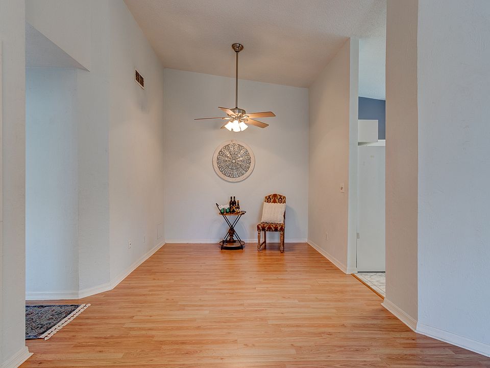 1st image of 6152 Sequoia Dr