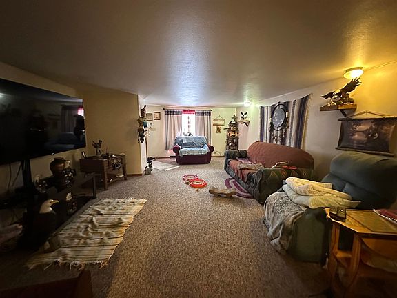 4th image of 301 N Main St