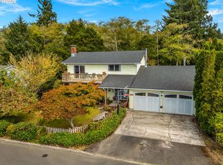 77 Hilltop Dr, Seaside, OR 97138