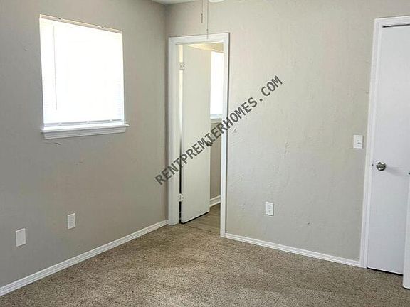 4th image of 3104 Simmons Dr