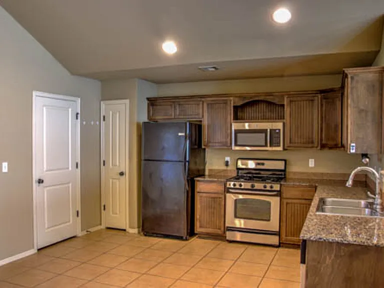 13696 S 87th East Ave — Photo 18