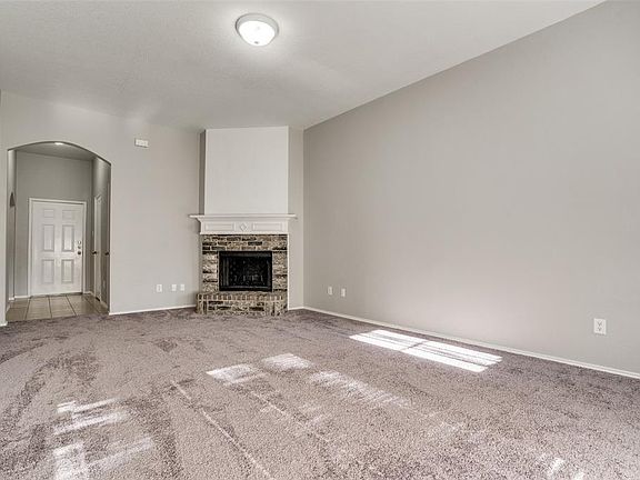 2nd image of 2046 Hollow Creek Dr