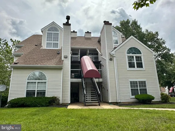 10318 Westridge Dr #1302, Bowie, MD 20721