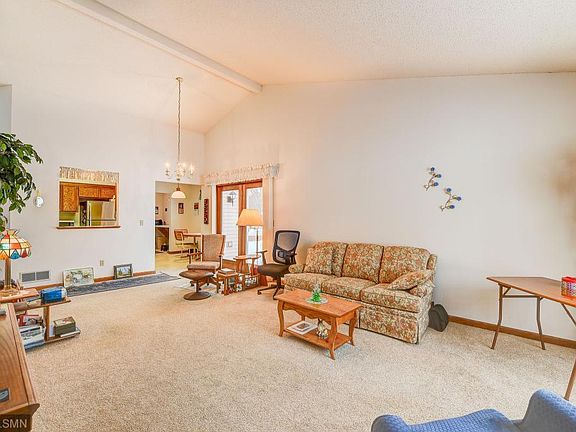 2nd image of 2727 Lake Court Dr