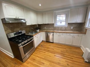 10 Boyden Pkwy S #2, Maplewood, NJ 07040