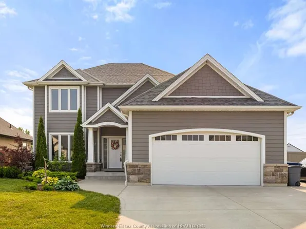 557 Chateau Ave, Windsor, ON N8P 0E6