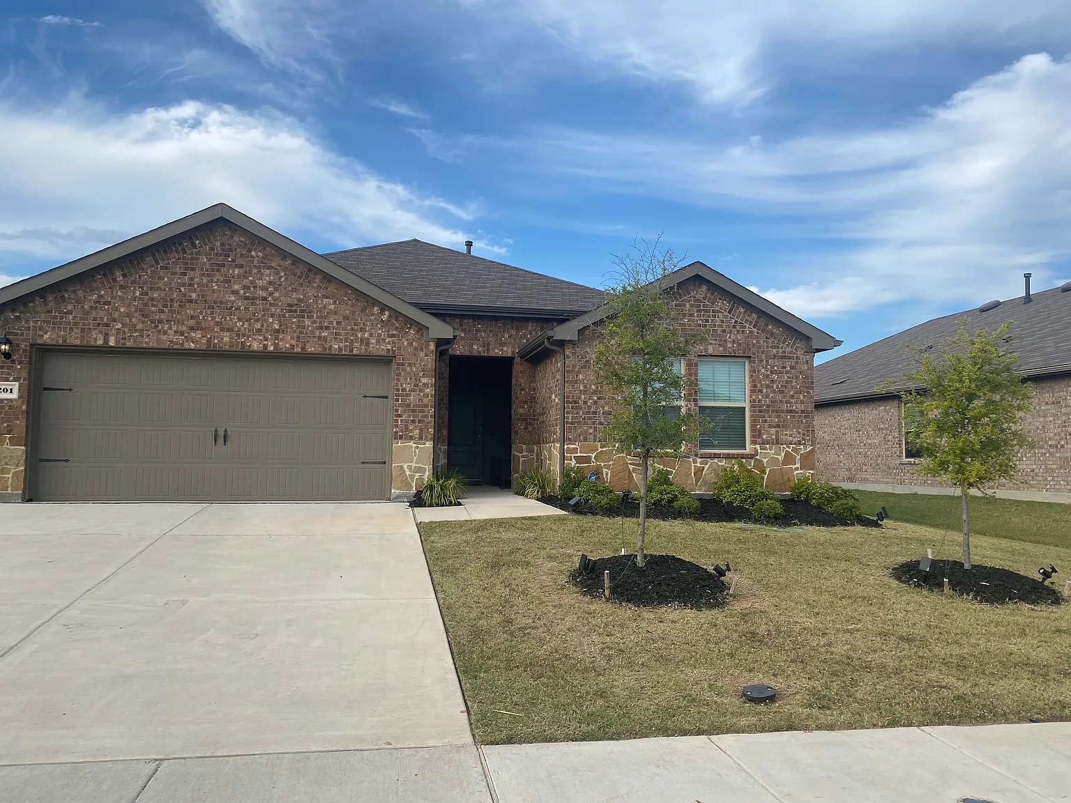 4 bed, 1791 sqft, $2,100 — Photo 1