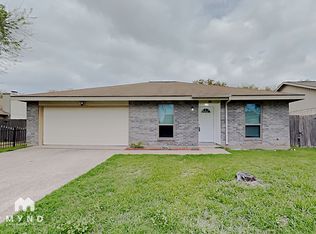 939 N Pleasant Woods Dr, Dallas, TX 75217