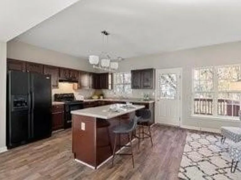 8712 Springwater Dr — Photo 19