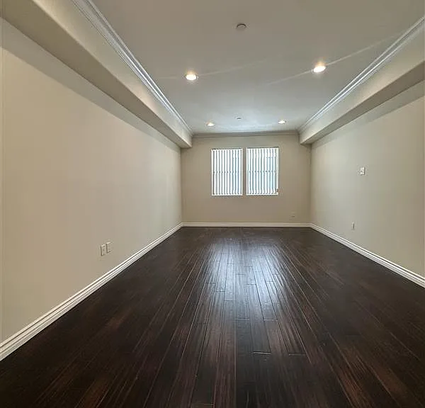 10921 Whipple St #303 — Photo 7