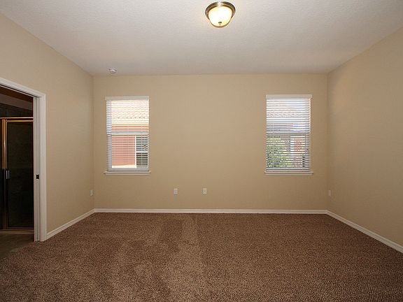 2nd image of 3458 Velona Ave