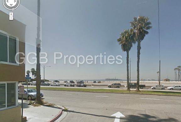 3rd image of 10 Bay Shore Ave APT K