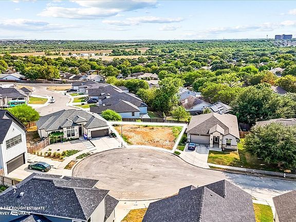 3rd image of 8318 Comanche LOT 25