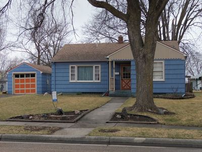 8 Meadow Ln, Morris, MN, 56267