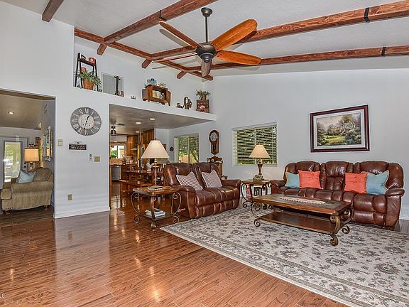 5th image of 8311 W Foothill Dr