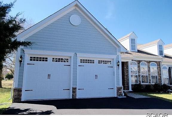 2nd image of 8 Cannon Ct #137