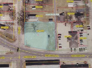 Orchard St, Vandalia, IL 62471