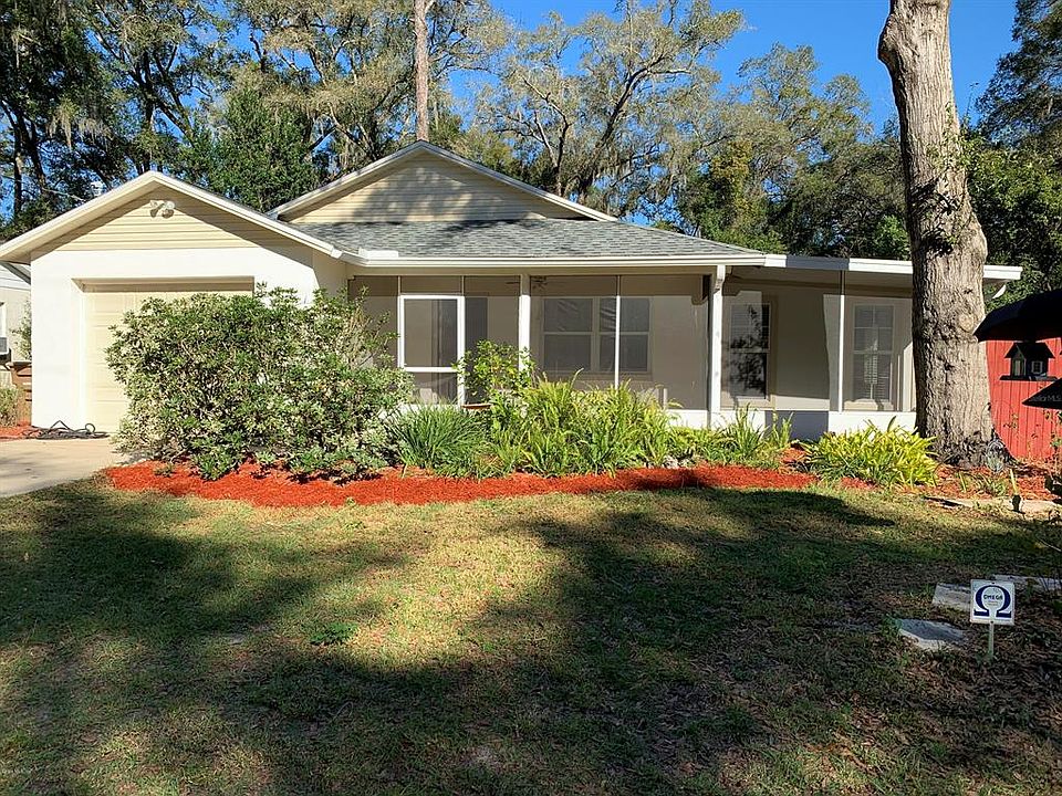 1st image of 1031 NE 22nd Pl