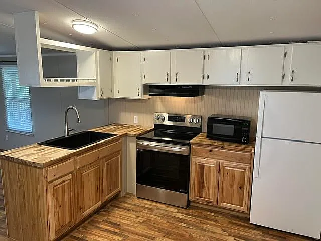 2 bed, $1,500 — Photo 2