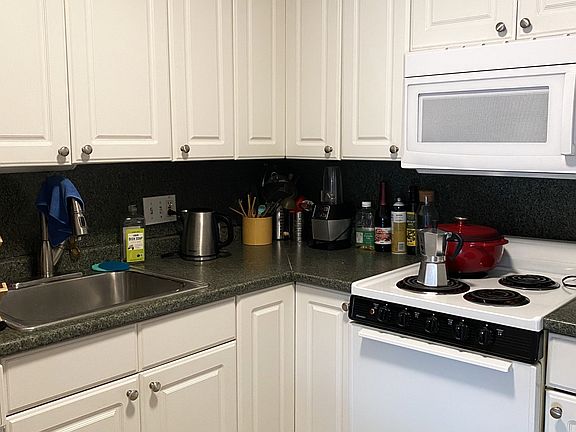 2nd image of 171 South St APT 16A