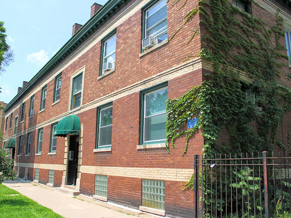 1st image of 1704-10 W Ainslie St #17082